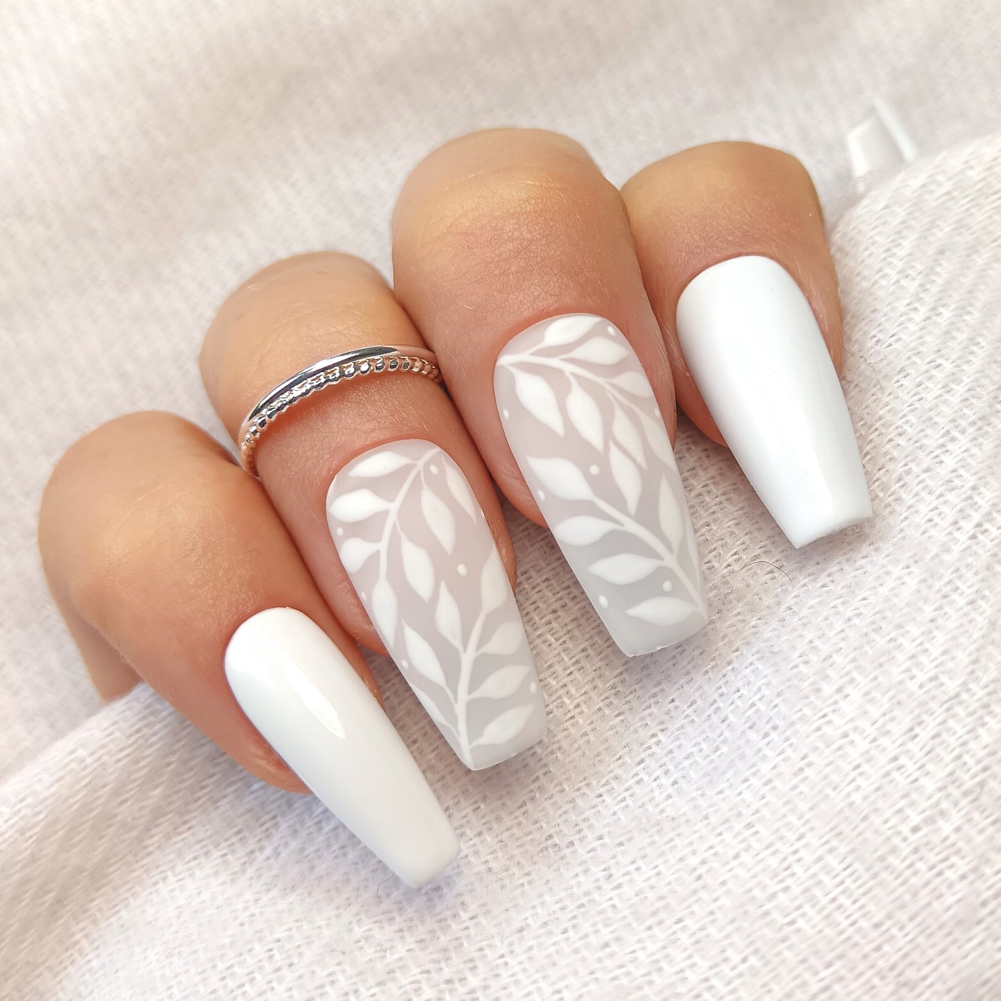 White Leaf