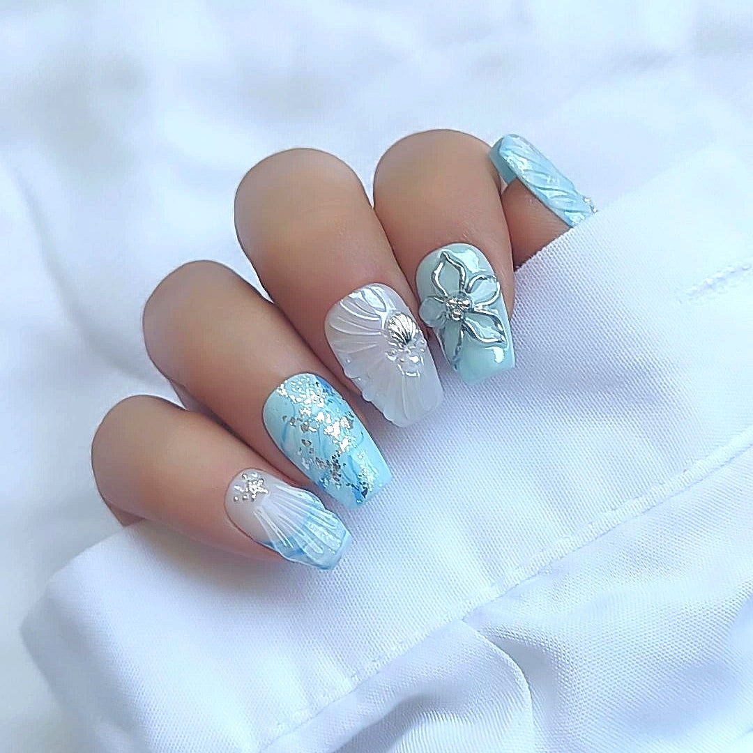 Aqua Bloom